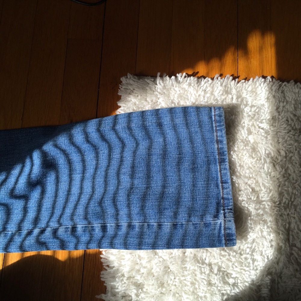 Jeans - Picture 2 of 3